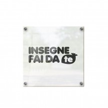 Targhe Plexiglass con fondo Trasparente