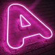 scritte neon con contorno luminoso