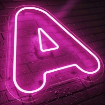 scritte neon con contorno luminoso