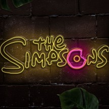 Neón Los Simpson